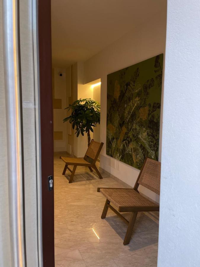 Raha Suites Syracuse Exterior photo